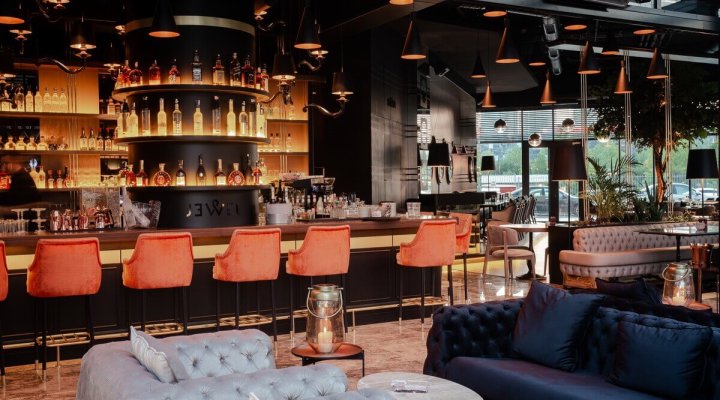 Jewel Restoran & Bar